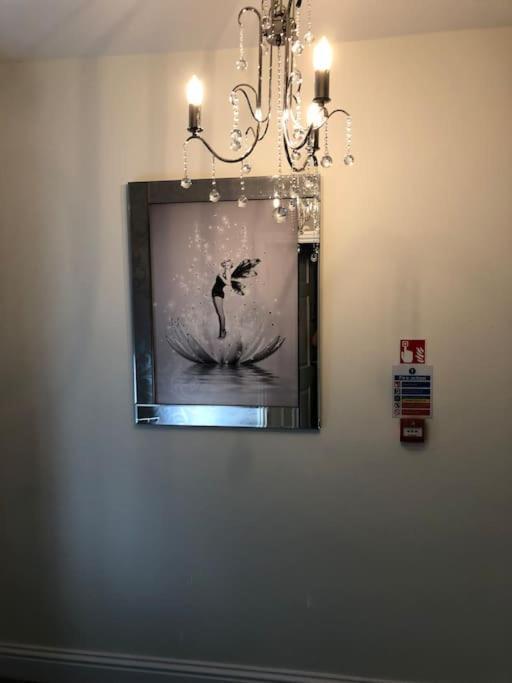 Ten Streets Bed & Breakfast Liverpool Esterno foto