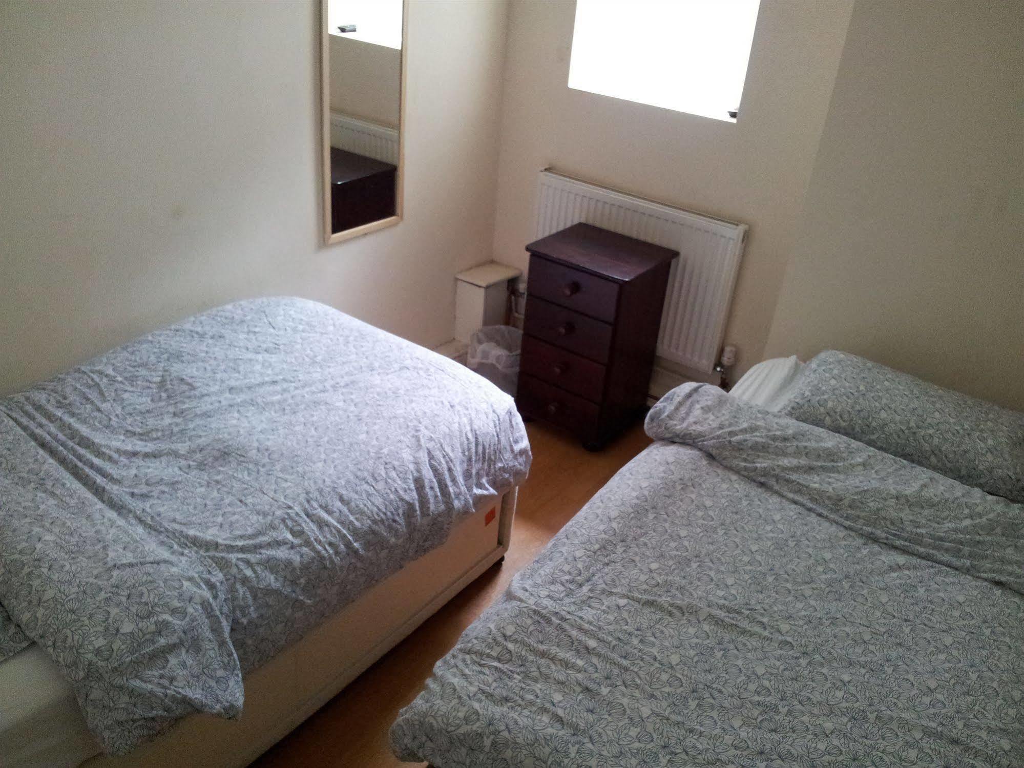 Ten Streets Bed & Breakfast Liverpool Esterno foto